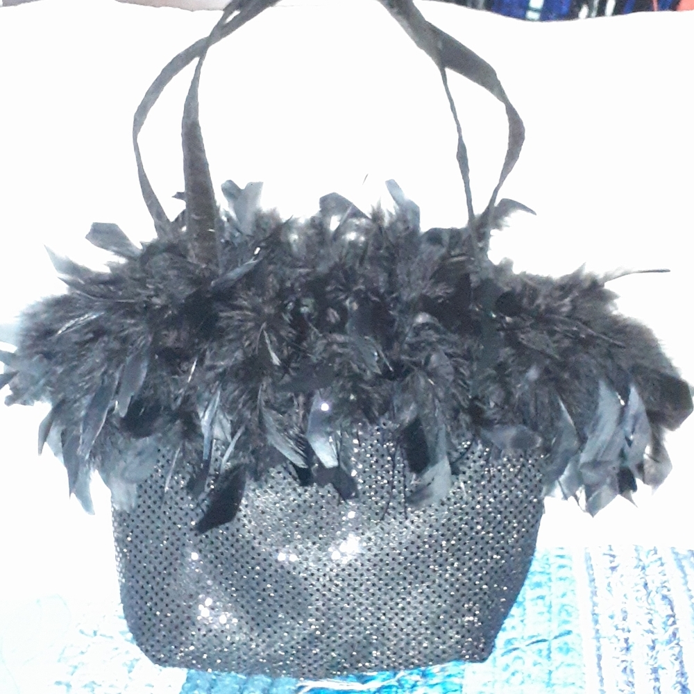 Elka black feather purse